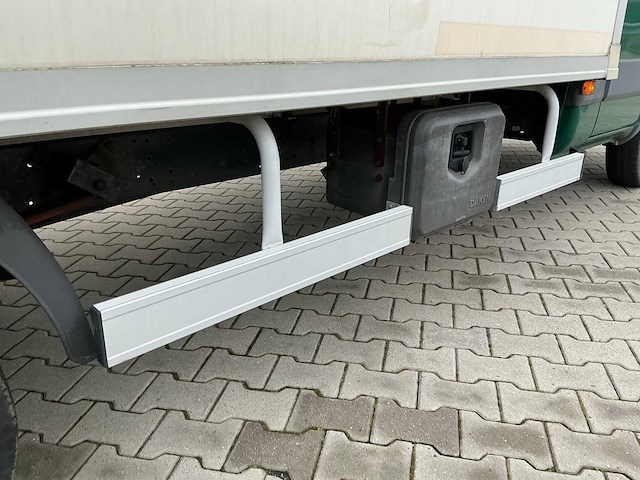 2011 iveco 40c11 bakwagen met gesloten opbouw - afbeelding 8 van  27