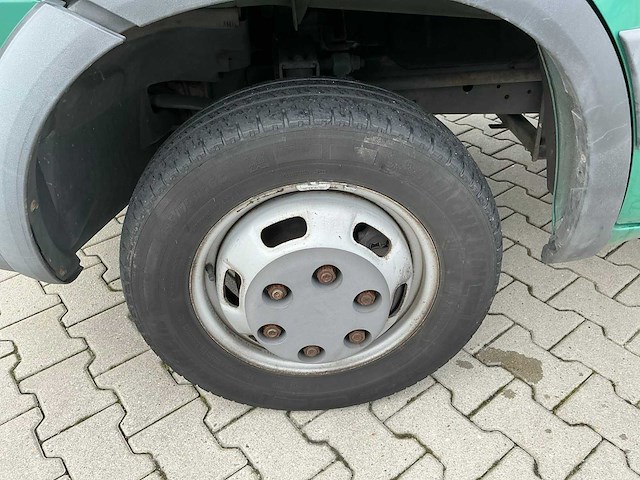 2011 iveco 40c11 bakwagen met gesloten opbouw - afbeelding 15 van  27