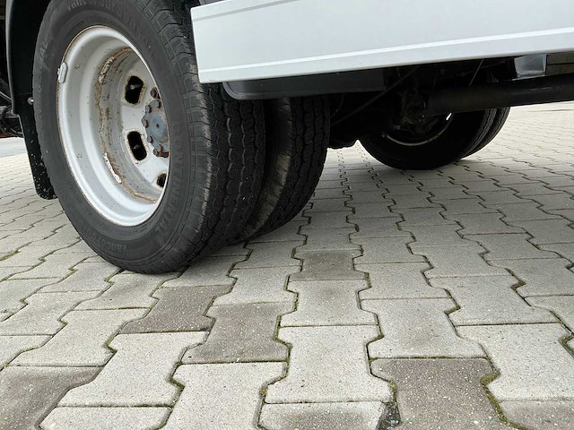 2011 iveco 40c11 bakwagen met gesloten opbouw - afbeelding 17 van  27