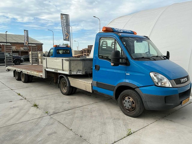 2011 iveco daily 40c18300 + veldhuizen dieplader - afbeelding 48 van  49