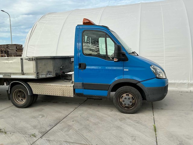 2011 iveco daily 40c18300 + veldhuizen dieplader - afbeelding 9 van  49