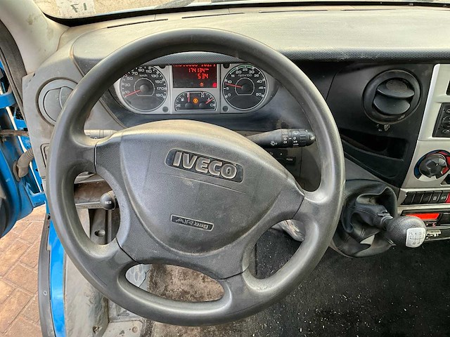 2011 iveco daily 40c18d/t bedrijfswagen / be trekker - afbeelding 23 van  23