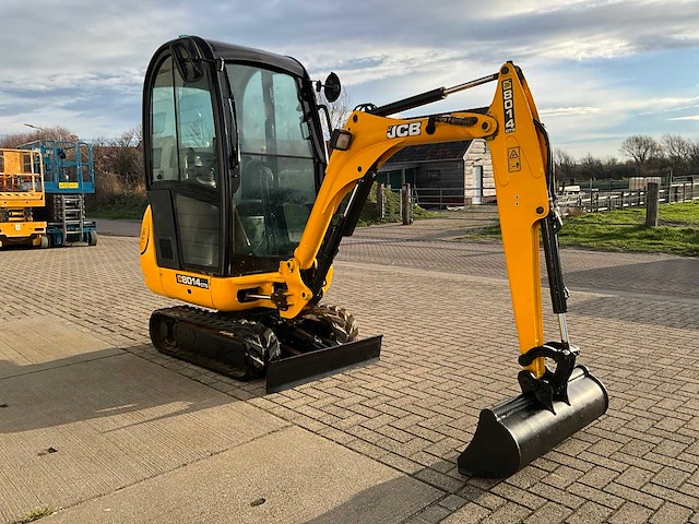 2011 jcb 8014 cts minigraafmachine - afbeelding 8 van  15