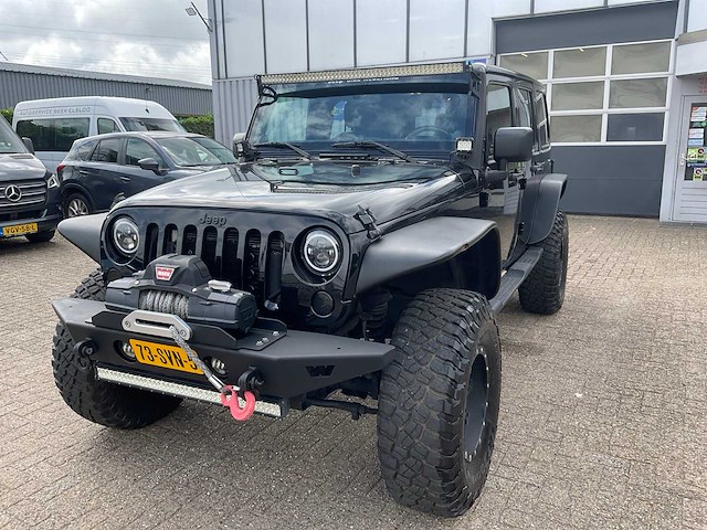 2011 jeep wrangler unlimited 2.8 crd sport personenauto - afbeelding 1 van  38