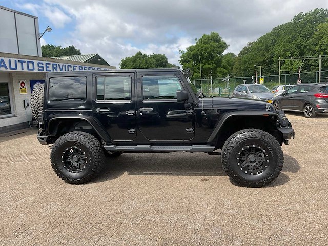 2011 jeep wrangler unlimited 2.8 crd sport personenauto - afbeelding 33 van  38