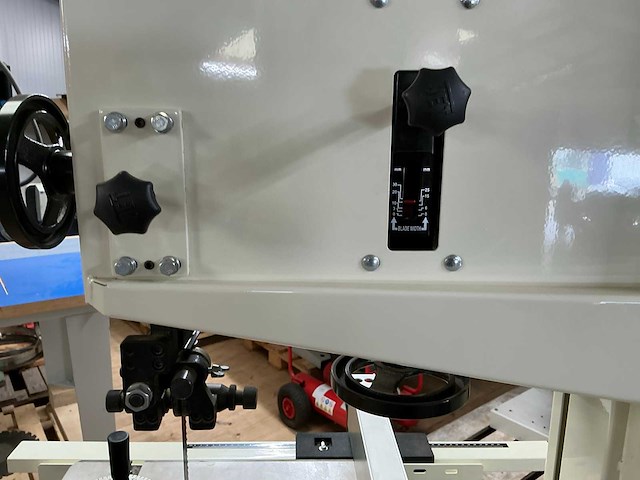 2011 jet lintzaagmachine - afbeelding 9 van  9