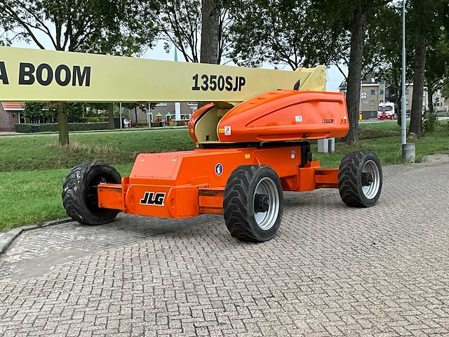 2011 jlg 1350sjp hoogwerker - afbeelding 2 van  25
