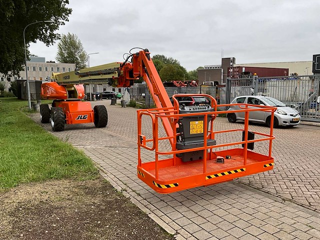2011 jlg 1350sjp hoogwerker - afbeelding 23 van  25