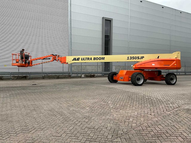 2011 jlg 1350sjp telescoop hoogwerker - afbeelding 1 van  22