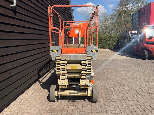 2011 jlg 2646 es hoogwerker - afbeelding 3 van  9