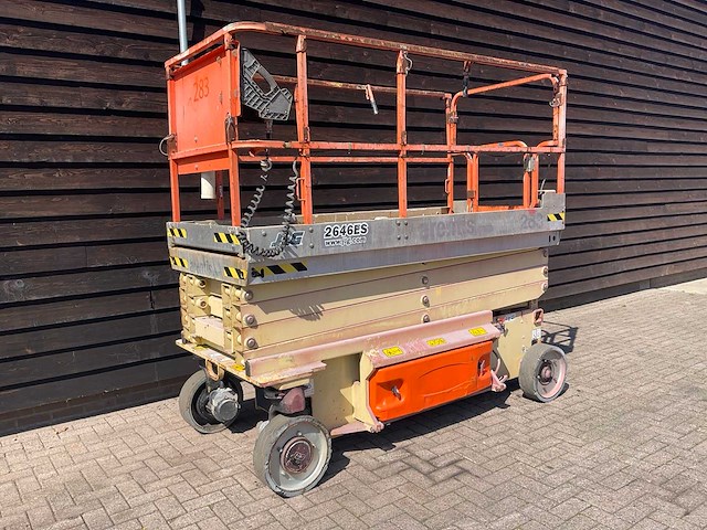 2011 jlg 2646 es hoogwerker - afbeelding 8 van  9