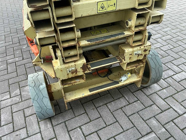 2011 jlg 3246es hoogwerker - afbeelding 7 van  7