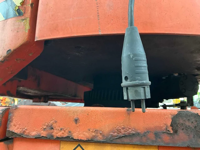 2011 jlg e300apj hoogwerker defect - afbeelding 32 van  32