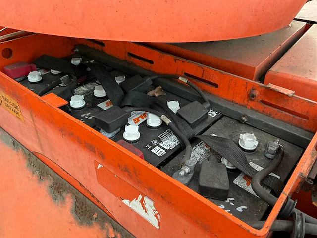 2011 jlg e300apj hoogwerker defect - afbeelding 23 van  32