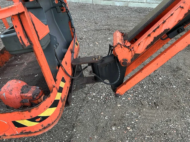 2011 jlg e300apj hoogwerker defect - afbeelding 30 van  32