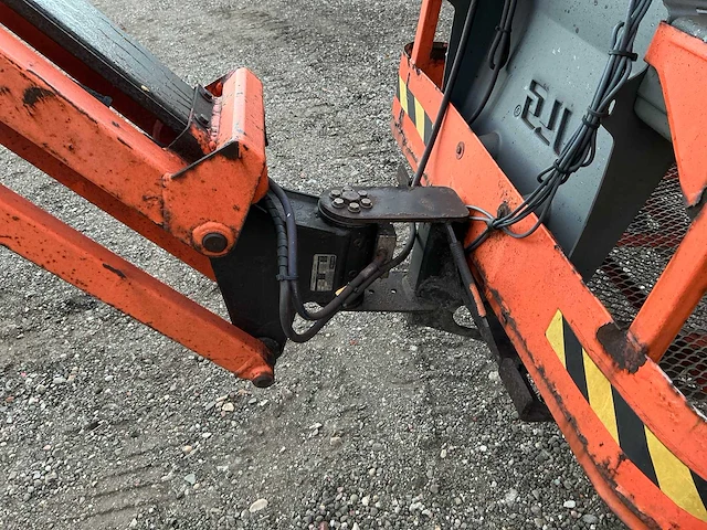 2011 jlg e300apj hoogwerker defect - afbeelding 3 van  32