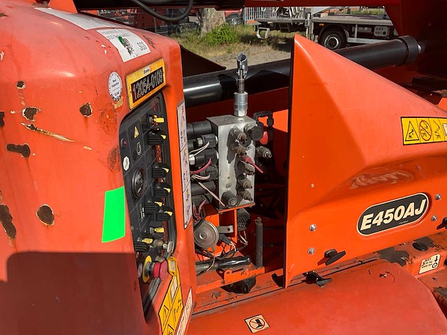 2011 jlg e450aj hoogwerker - afbeelding 4 van  12