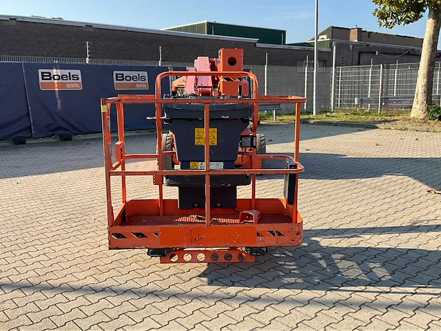 2011 jlg e450aj hoogwerker - afbeelding 31 van  36