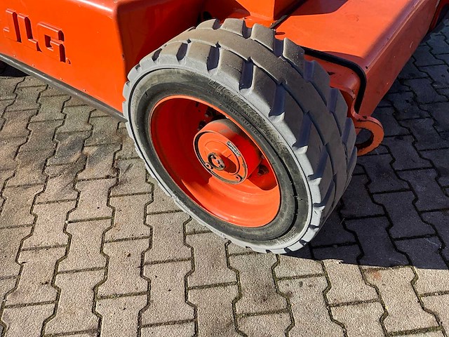 2011 jlg e450aj hoogwerker - afbeelding 16 van  24