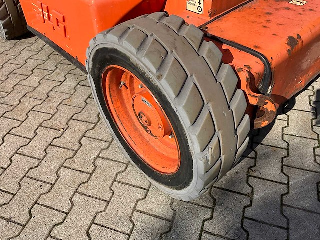 2011 jlg e450aj hoogwerker - afbeelding 17 van  26