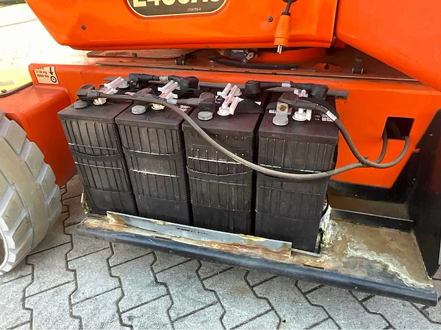 2011 jlg e450aj hoogwerker - afbeelding 12 van  36