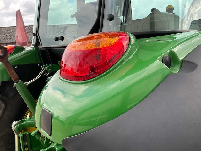 2011 john deere 5080m 4wd tractor – 377,7 originele uren - afbeelding 11 van  45