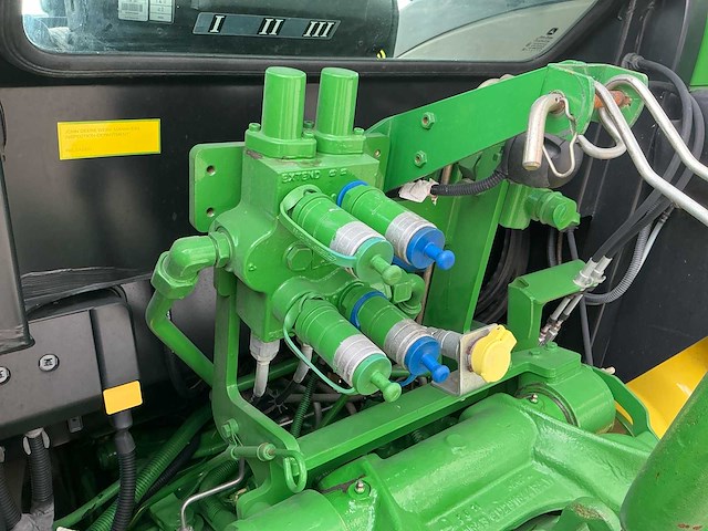 2011 john deere 5080m 4wd tractor – 377,7 originele uren - afbeelding 13 van  45