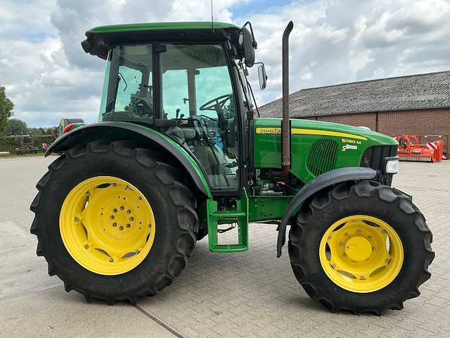 2011 john deere 5080m 4wd tractor – 377,7 originele uren - afbeelding 42 van  45