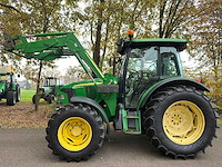 2011 john deere 5080m vierwielaangedreven landbouwtractor - afbeelding 2 van  9
