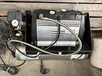 2011 jun-air of312 luchtcompressor (4x) - afbeelding 1 van  3