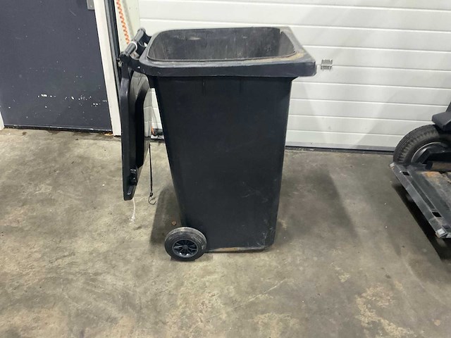 2011 karcher ic 15/240 bladblazer - afbeelding 6 van  10