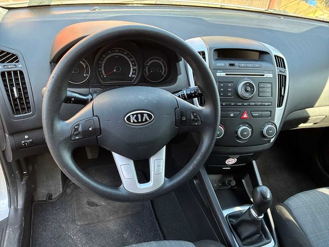 2011 kia cee'd 1.4 cvvt x-tra personenauto - afbeelding 10 van  14