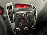 2011 kia cee'd sporty wagon personenauto - afbeelding 4 van  13