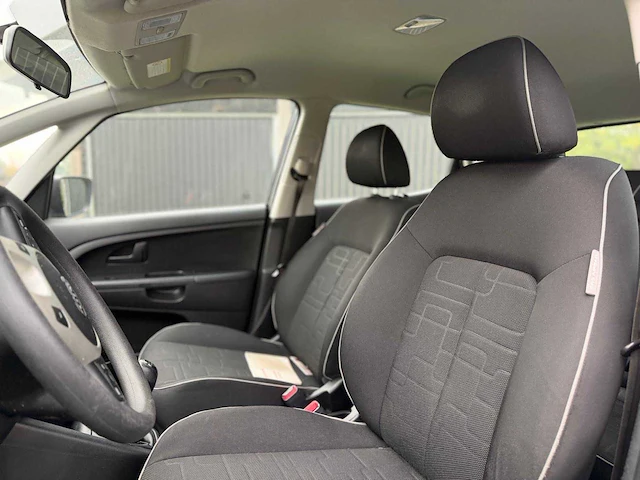 2011 kia venga 1.4 cvvt x-tra personenauto - afbeelding 12 van  13