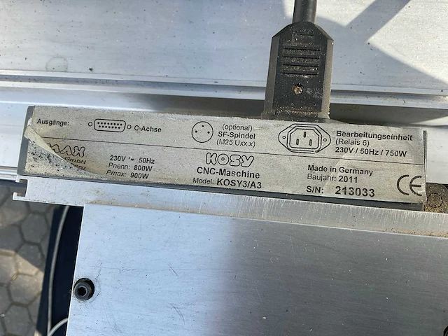2011 kosy 3 cnc freesmachine - afbeelding 8 van  8
