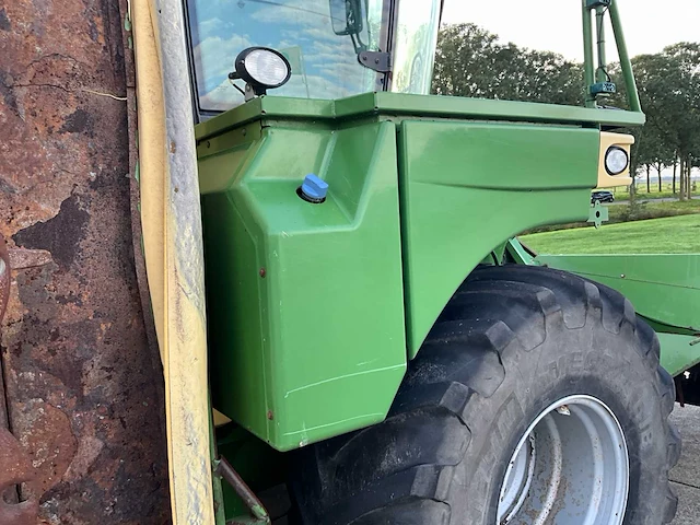 2011 krone big m 420cv maaimachine - afbeelding 24 van  47