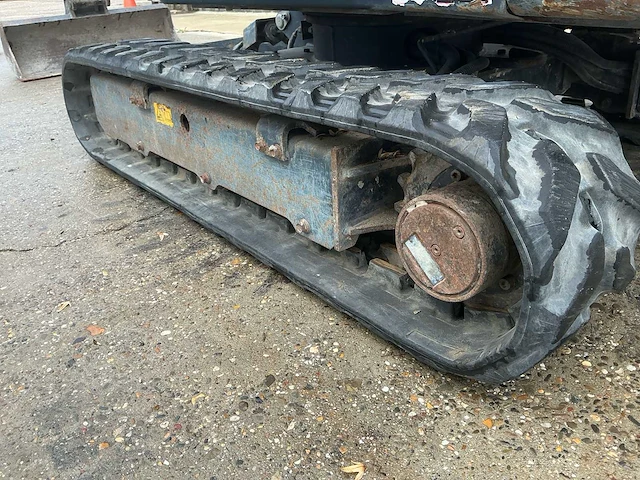 2011 kubota kx41-3v minigraver – 1.720 kg – 1.000 mm bak - afbeelding 10 van  31