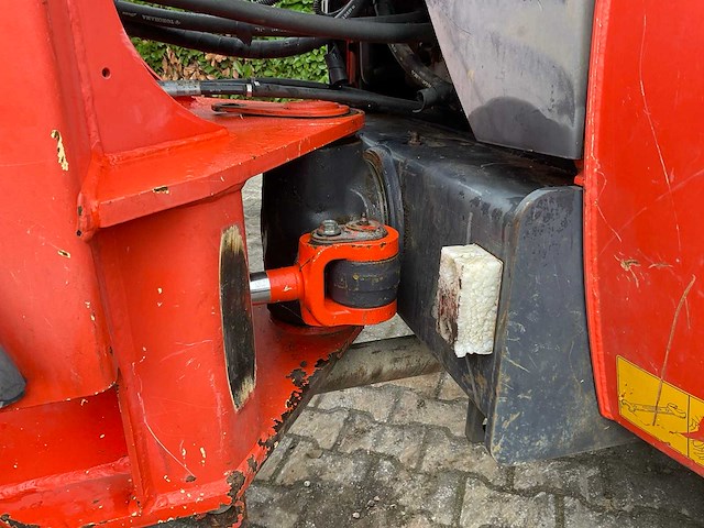 2011 kubota r520nh shovel - afbeelding 14 van  34