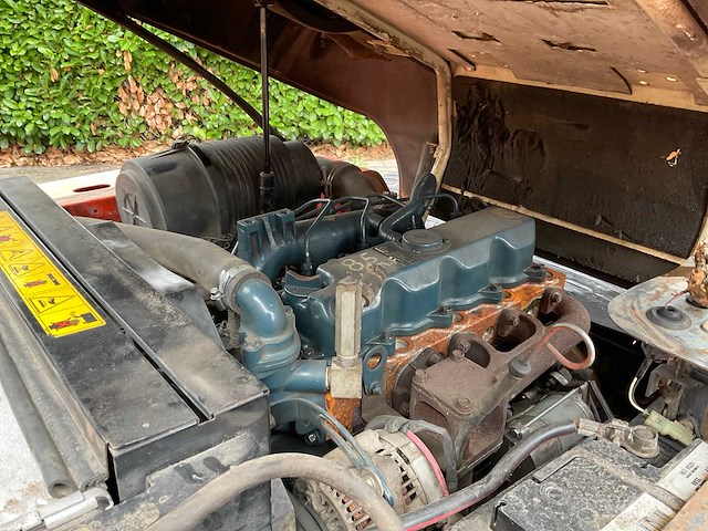 2011 kubota r520nh shovel - afbeelding 31 van  34