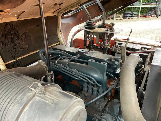 2011 kubota r520nh shovel - afbeelding 32 van  34