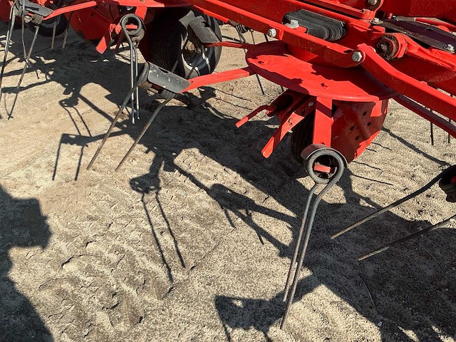 2011 kuhn gf8702 rotor schudder - afbeelding 4 van  4