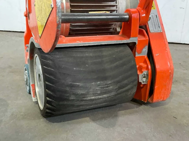 2011 künzle & tasin scorpion parketschuurmachine - afbeelding 3 van  6