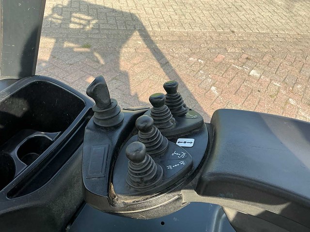 2011 linde e16l-01 vorkheftruck - afbeelding 4 van  15