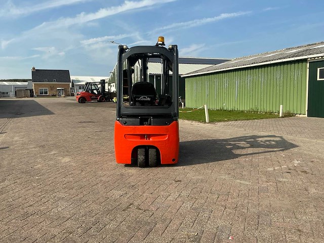 2011 linde e16l-01 vorkheftruck - afbeelding 11 van  15