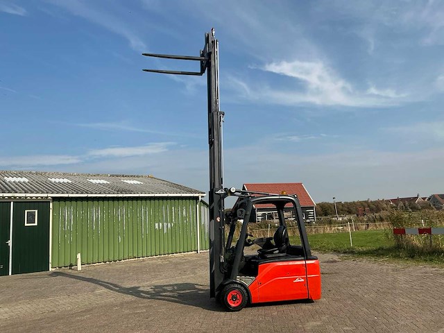 2011 linde e16l-01 vorkheftruck - afbeelding 15 van  15