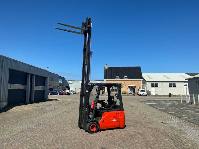 2011 linde e18 vorkheftruck - afbeelding 14 van  14