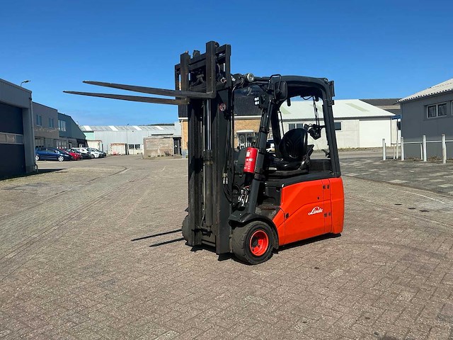 2011 linde e18 vorkheftruck - afbeelding 17 van  18