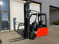 2011 linde e18l-01 vorkheftruck - afbeelding 1 van  13