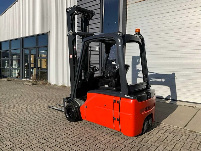 2011 linde e18l-01 vorkheftruck - afbeelding 13 van  13