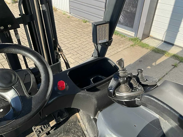 2011 linde e18l-01 vorkheftruck - afbeelding 8 van  13